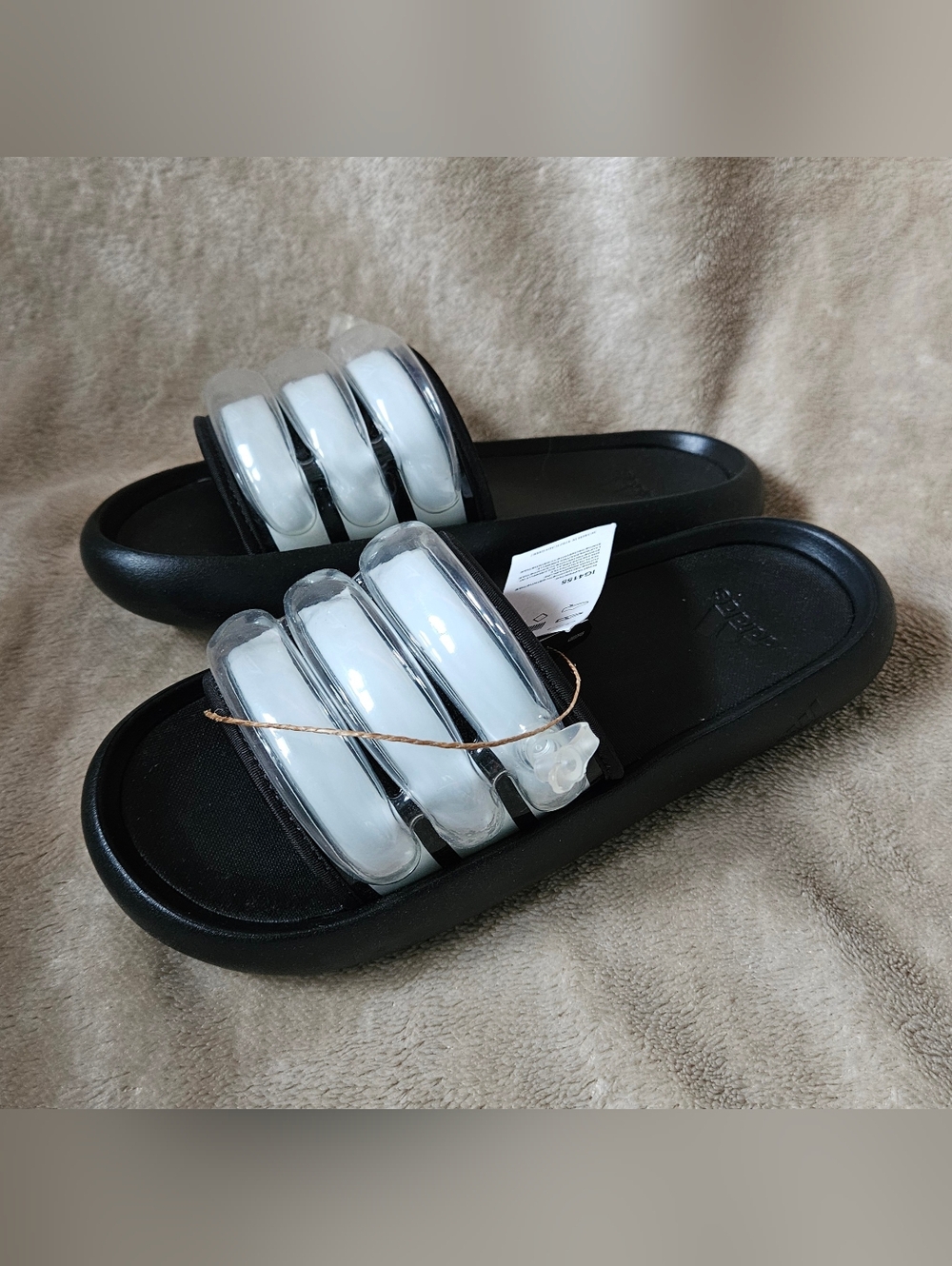Adidas Adilette Zplaash Black and White Slide Sandals W8/M7 - NWT